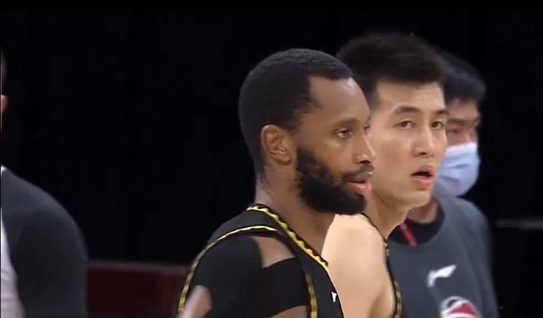 16人缺席！